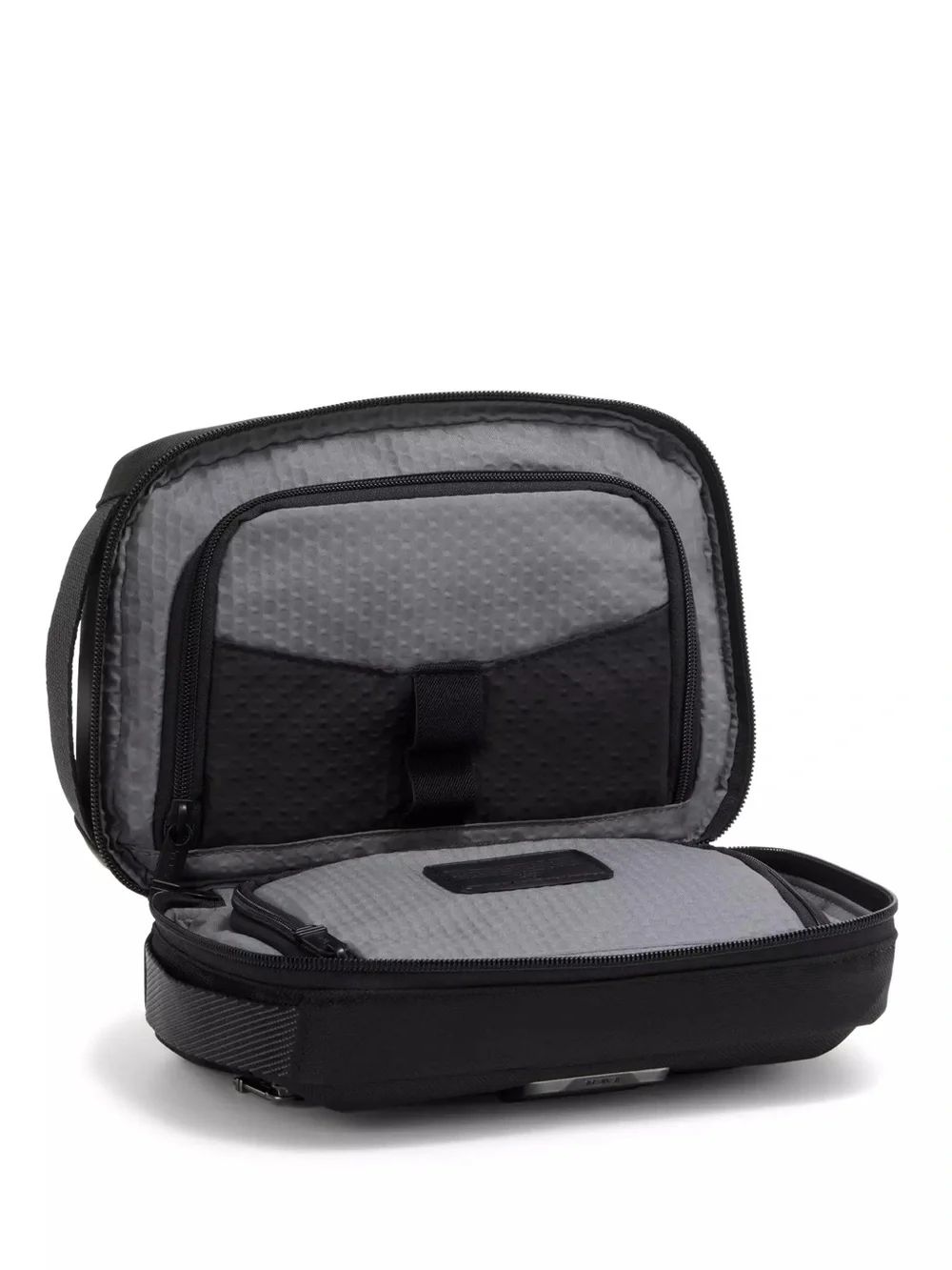 Tumi dimensions exterior